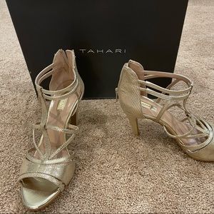 BNIB Tahiti Bella Gold Stunning Heels 6.5